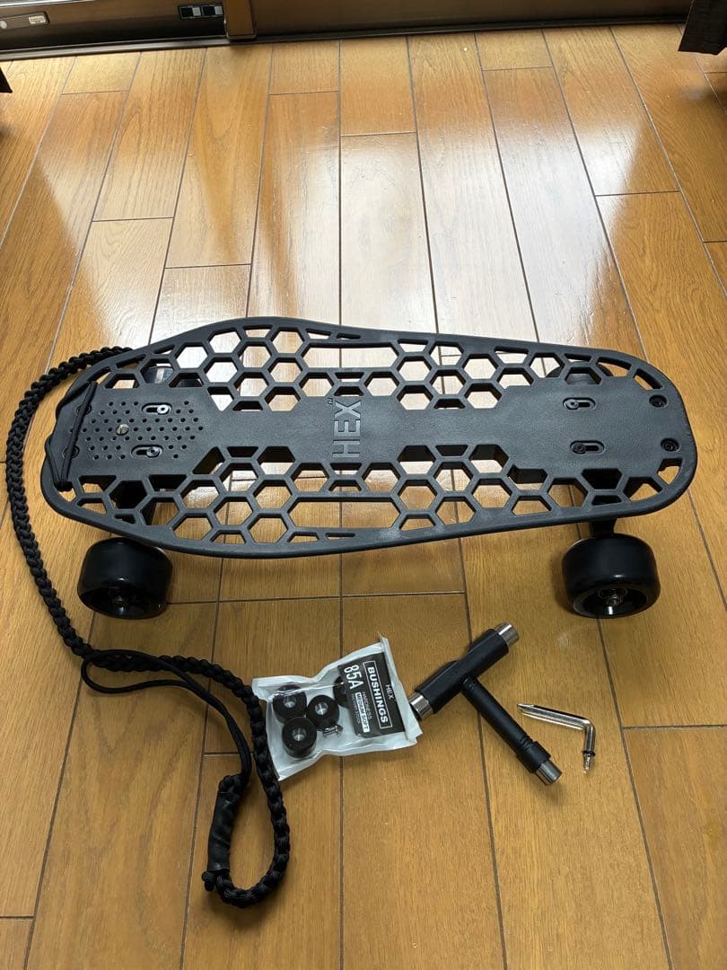 HEX スケートボード　早い者勝ち！