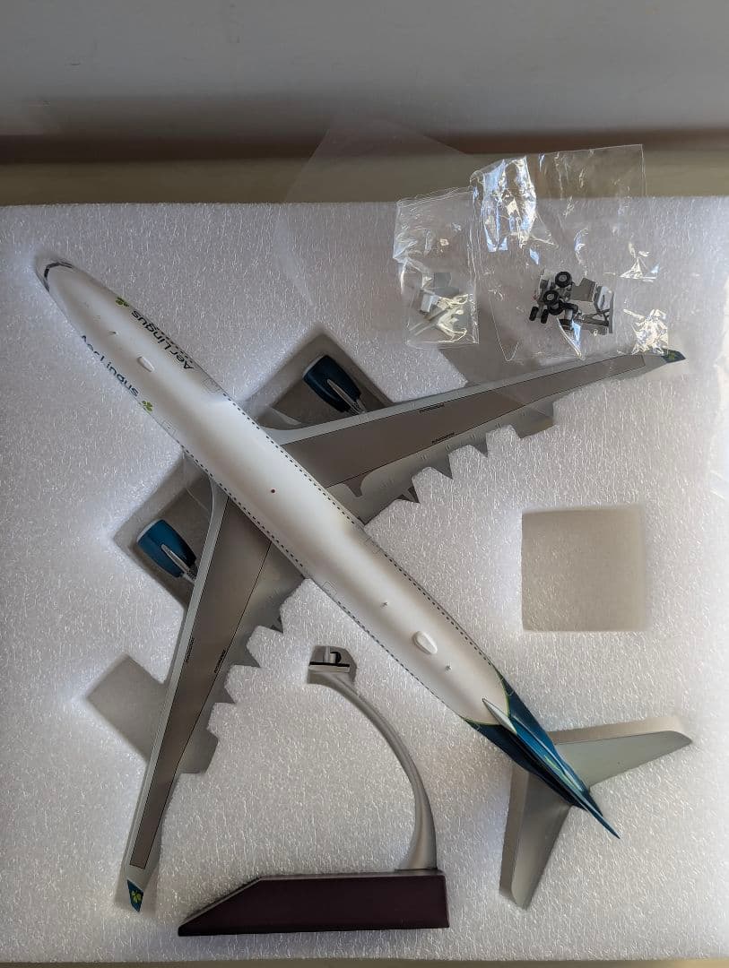 Gemini200 エア リンガス AIRBUS A330−300 EI-EDY