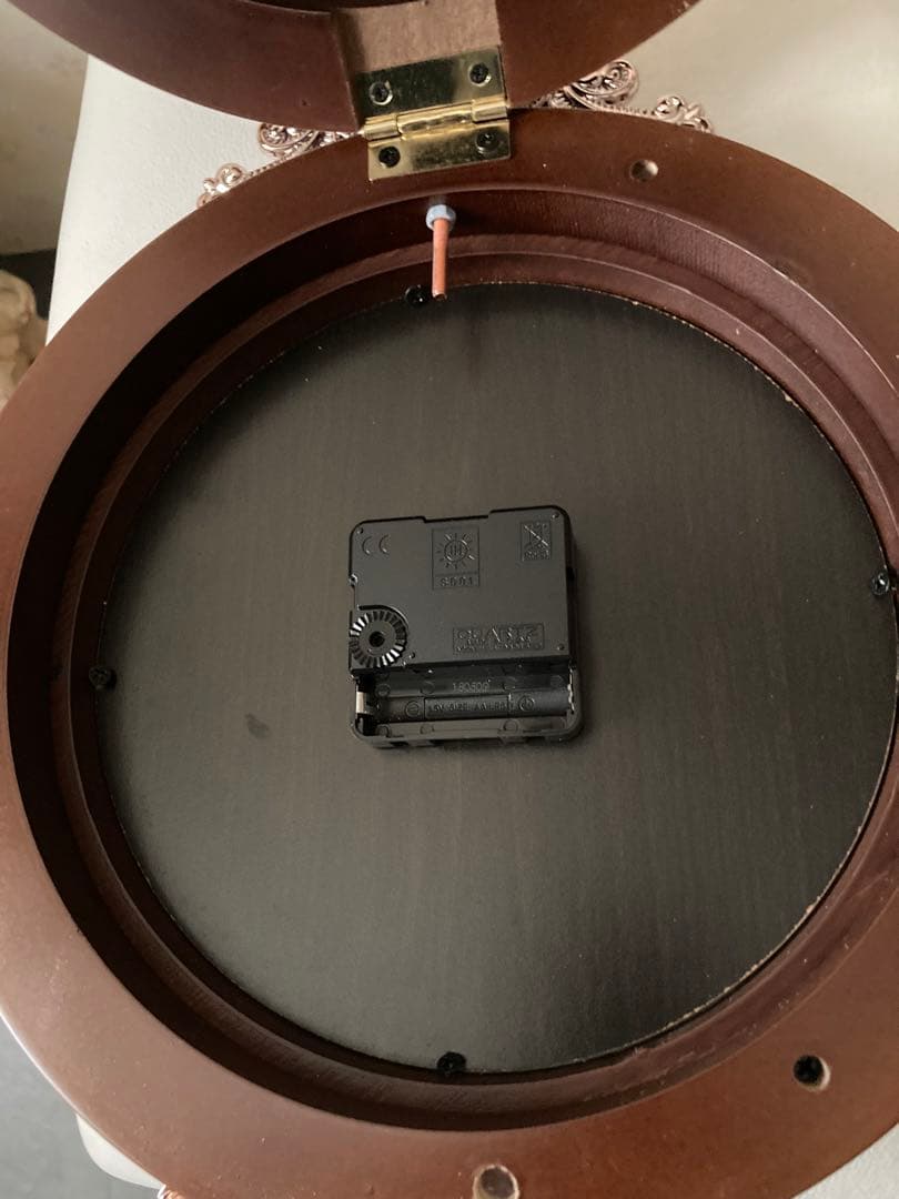 値下げしました！ ロココ調 両面 花柄ローマ数字掛時計 無音　ブラウン