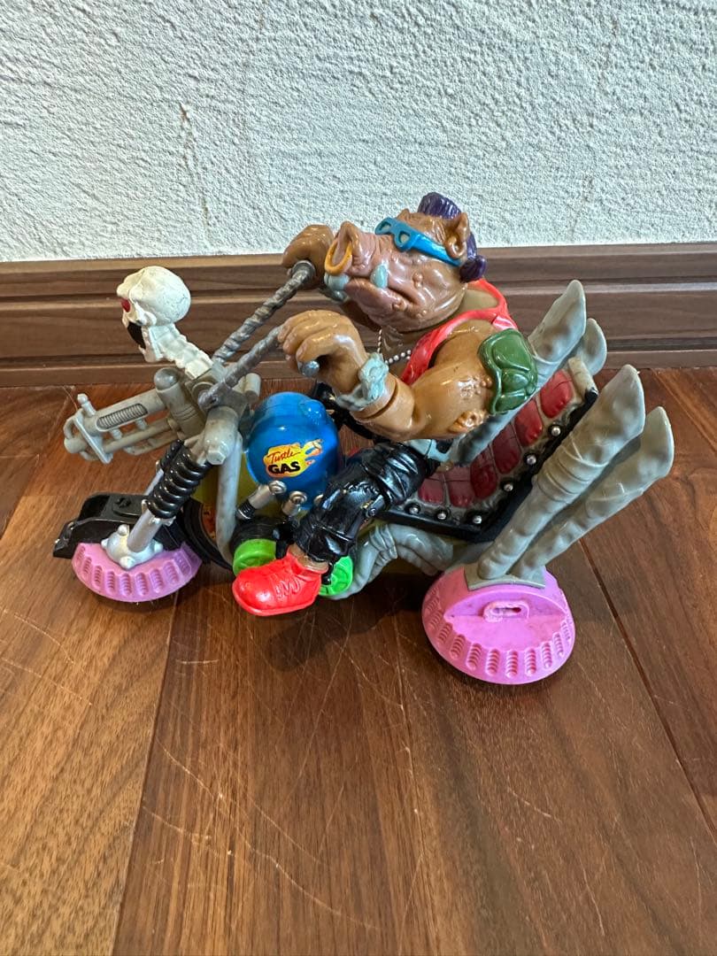 TMNT ビバップ＋サイコバイク　フィギュア