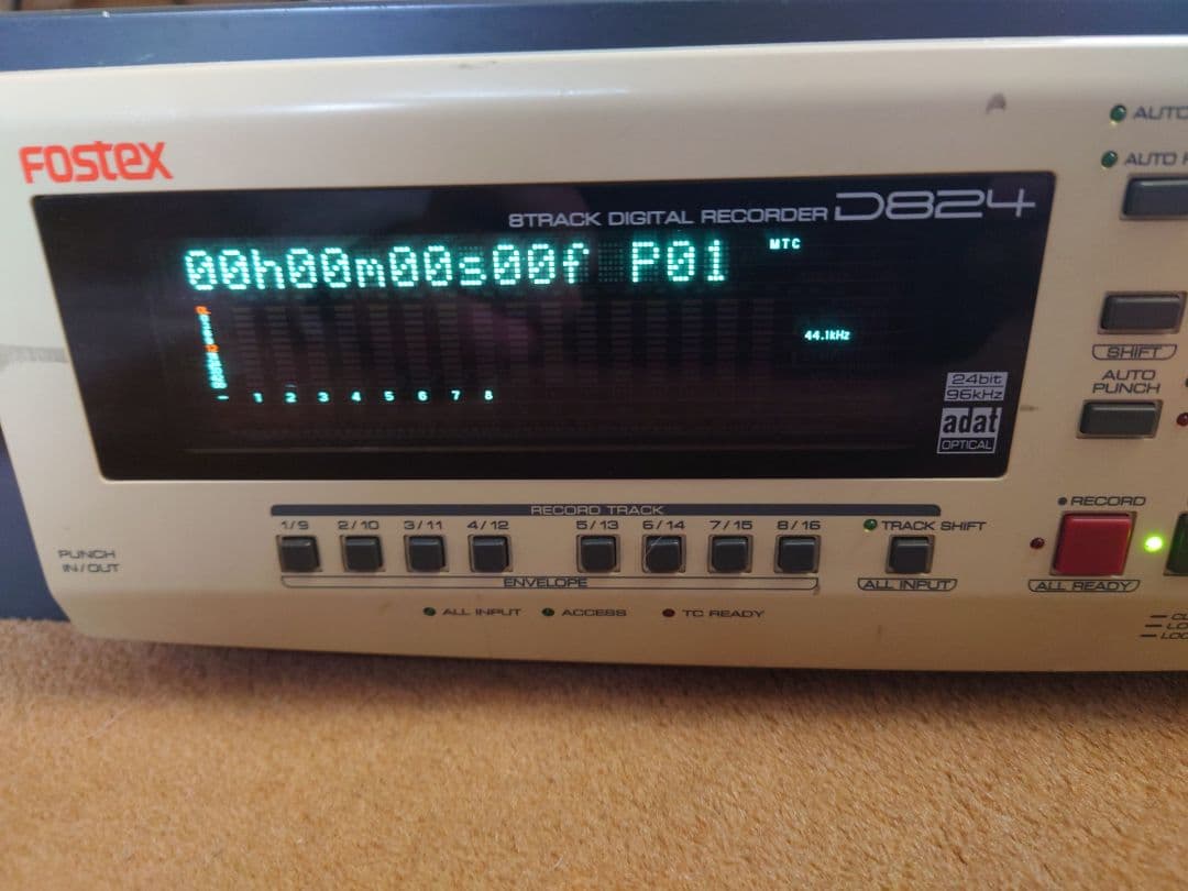 Fostex D824 マルチトラックレコーダー