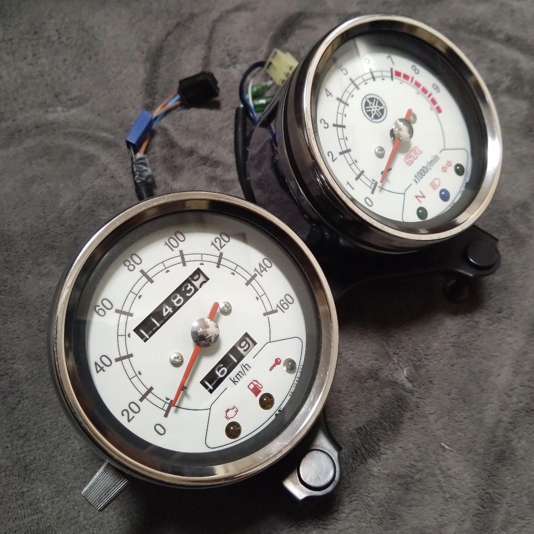 スタンレイ SR400 純正メーター 4型 美品