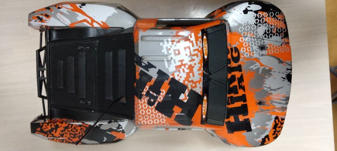 HPI Blitz – 高性能電動RCカー HPI ブリッツ