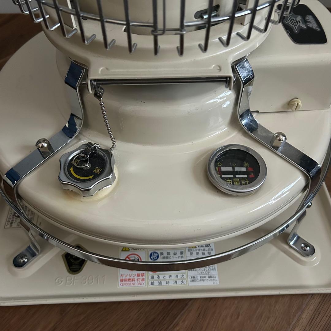 【にゃんころ】美品⭐︎Aladdin アラジン ストーブBF3911-W
