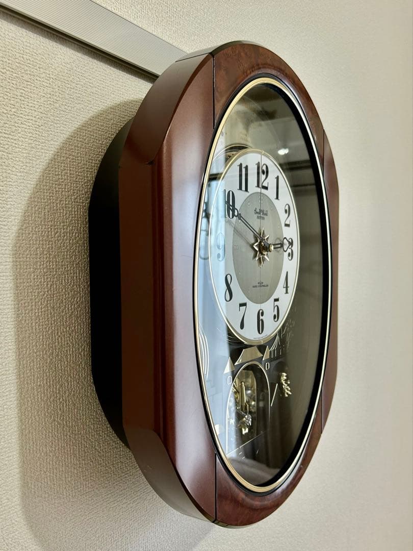 リズム時計　電波からくり時計　 パルタージュ　スワロフスキー　正常稼働品