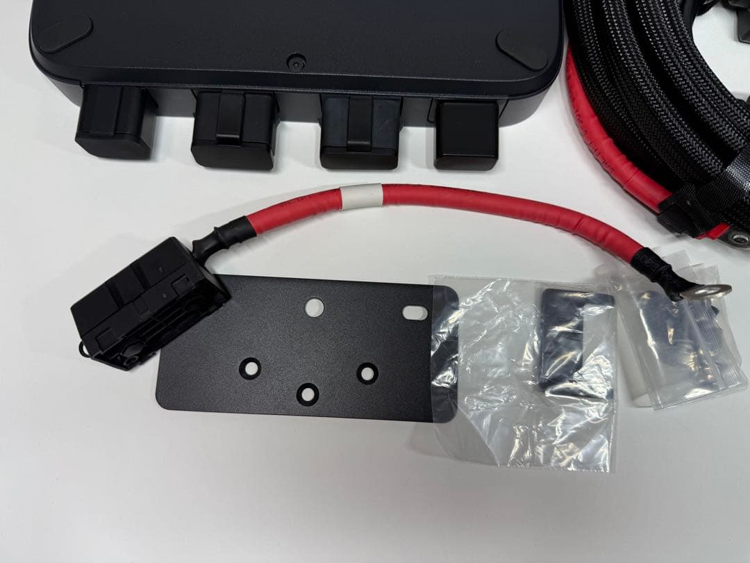 エコフロー Alternator Charger 800W＋4+8出力ケーブル