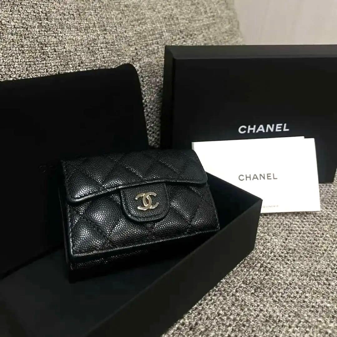 【人気】CHANEL 三つ折り財布 ブラック