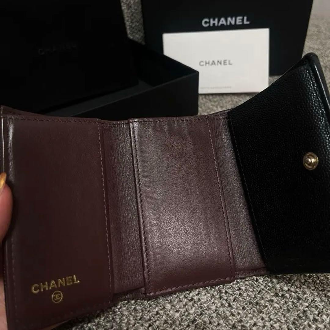 【人気】CHANEL 三つ折り財布 ブラック