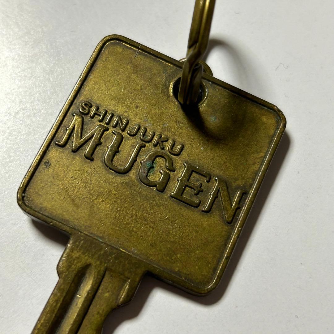 希少 新宿MUGEN Members Key