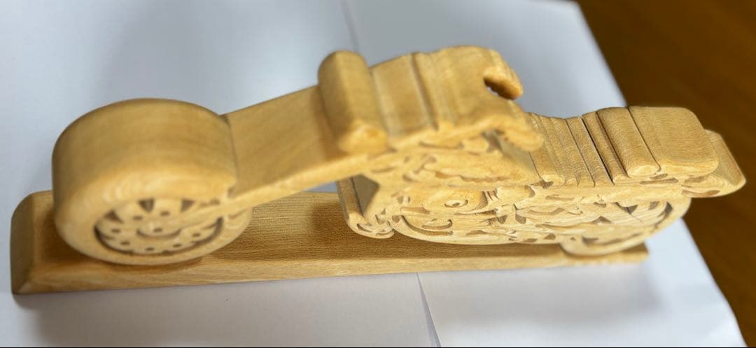 HARLEY DAVIDSON SOFTAIL木製 オートバイパズル 工芸品