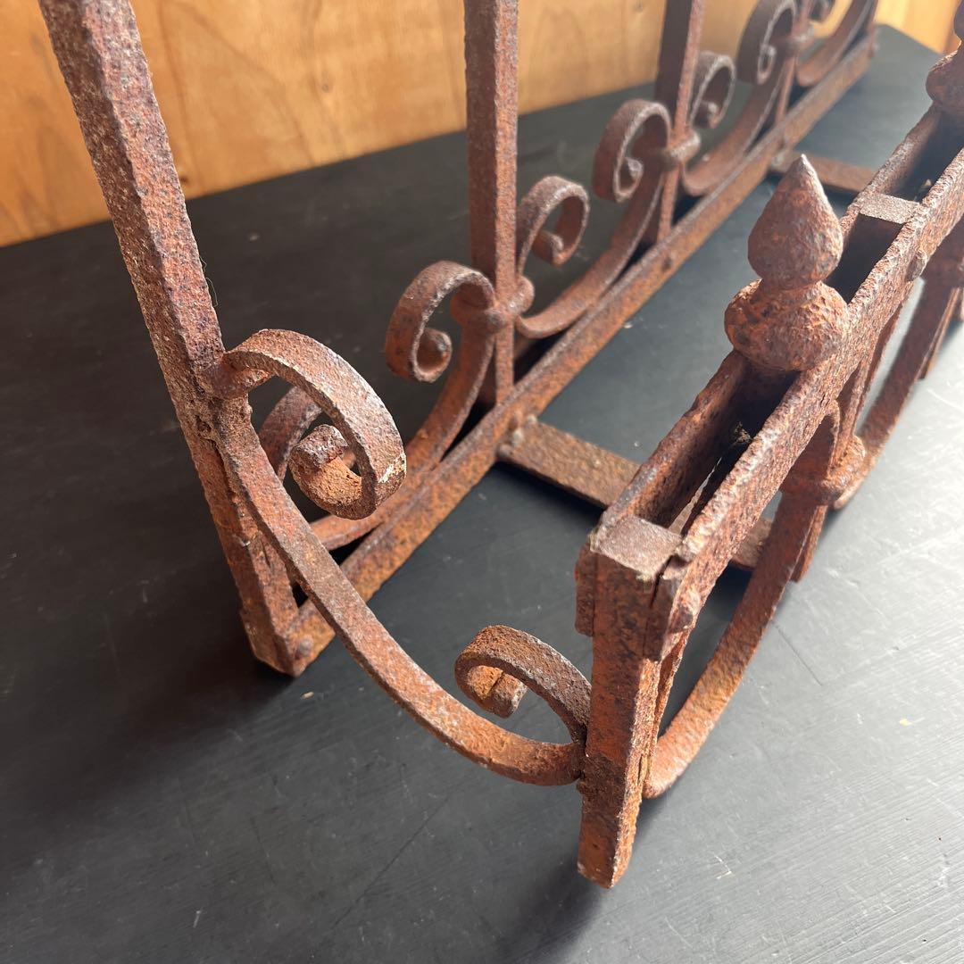 ビンテージ アイアンフェンス ガーデニング 暖炉 ブックシェルフ ラック 什器