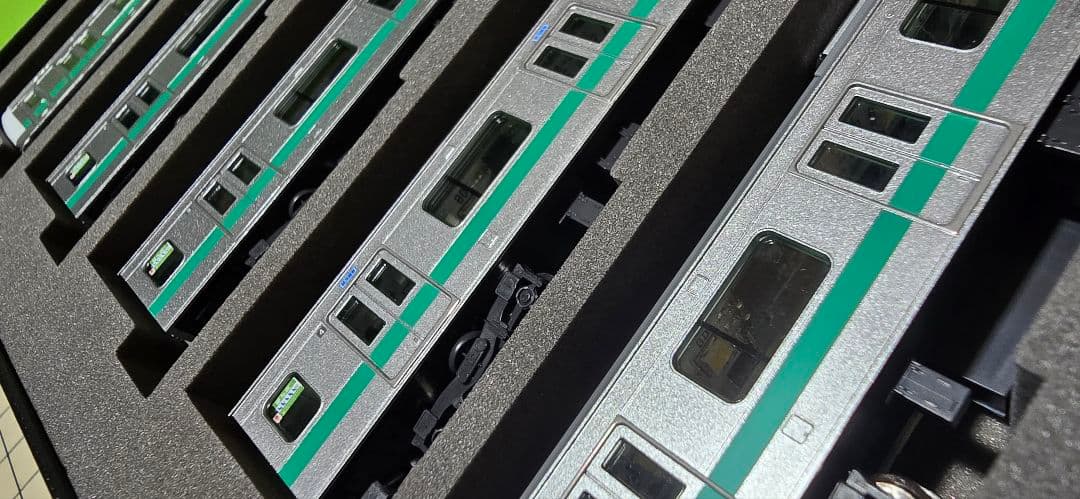 も*様 <新古品>【TOMIX 92571】E233-2000 常磐緩行線 10