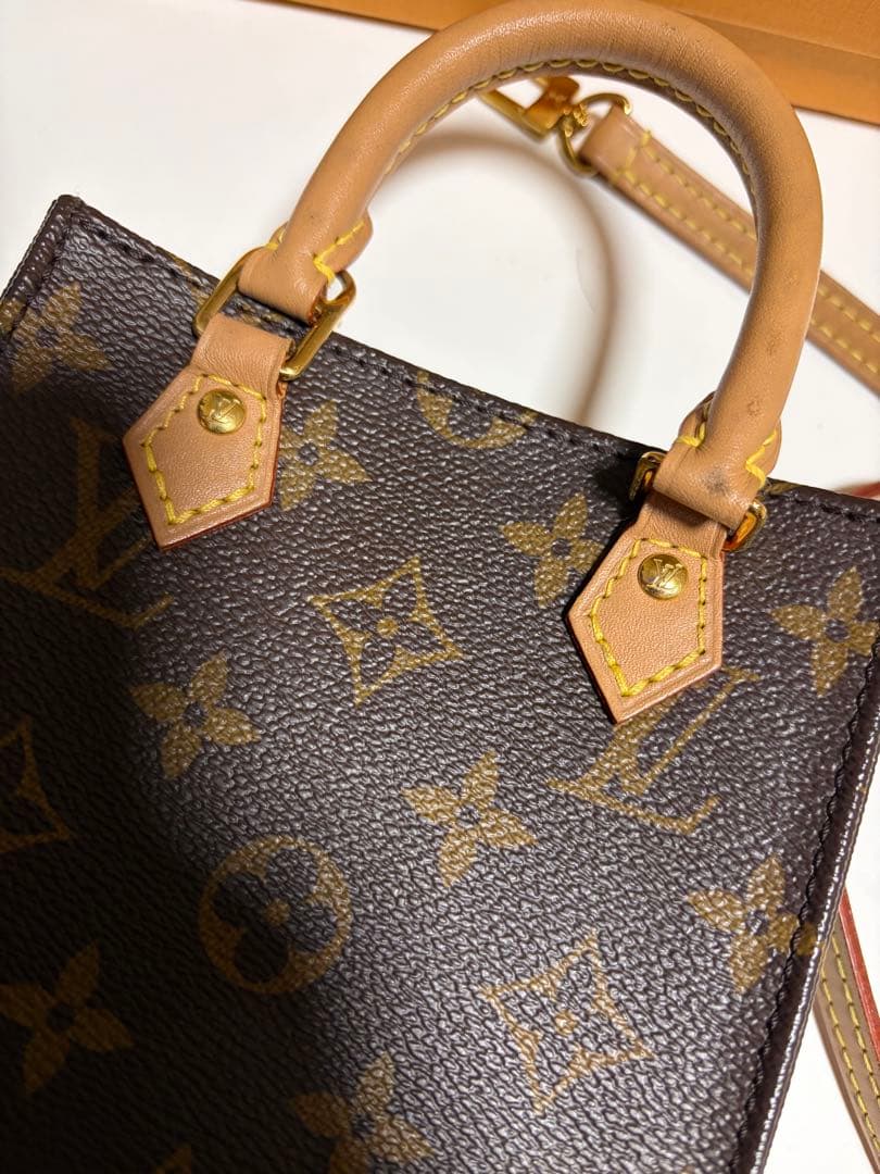 LOUIS VUITTON モノグラムショルダーバッグ サックプラ ミニ