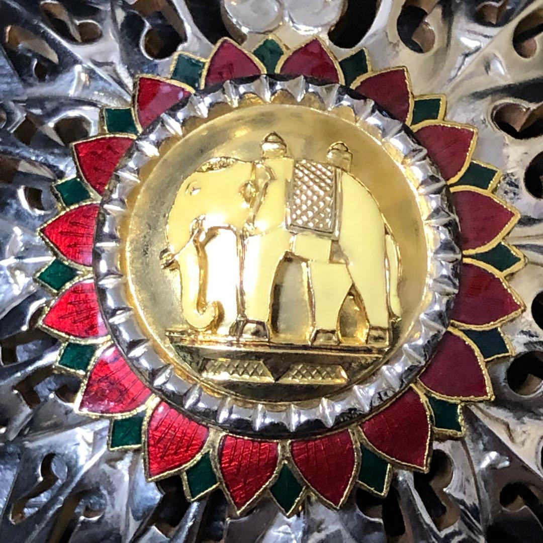 【送料無料・大特価】 タイ王国 勲一等白象勲章(勲一等旭日大綬章相当) 副章のみ