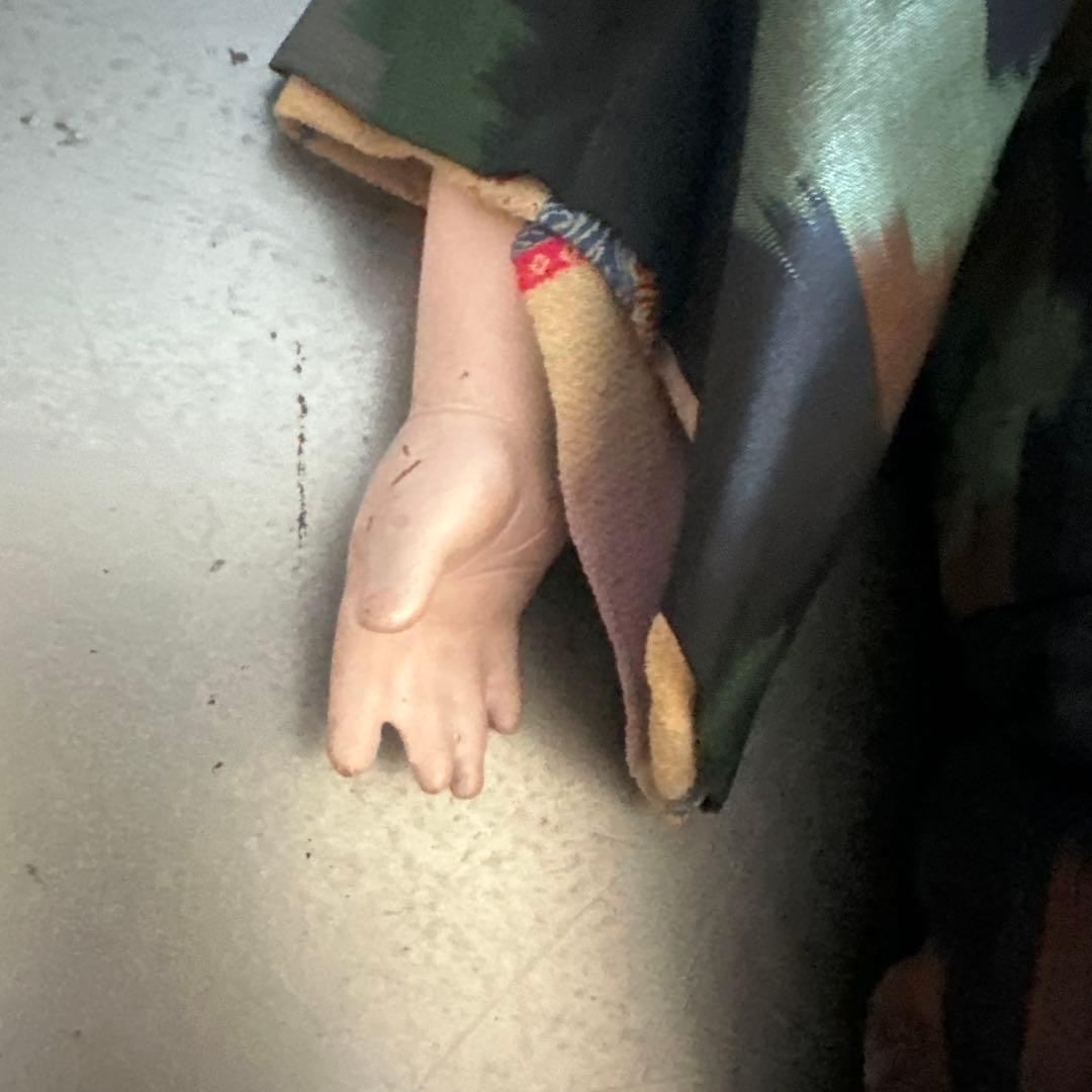 ヴィンテージ　市松人形 男の子　黒と緑の模様