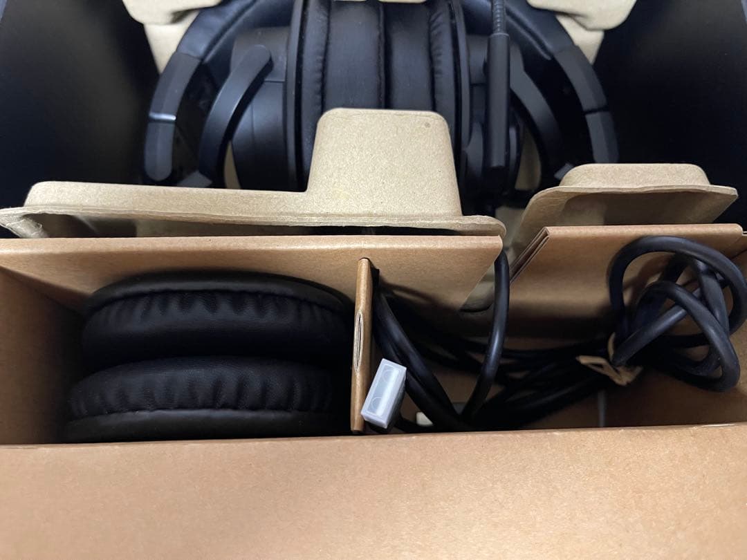 audio-technica ATH-M50xSTS-USB スタンド付き