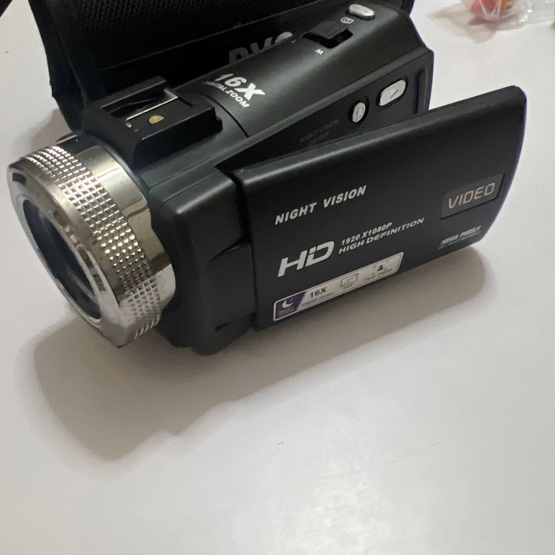 ビデオカメラ T O S Retro Camcorder