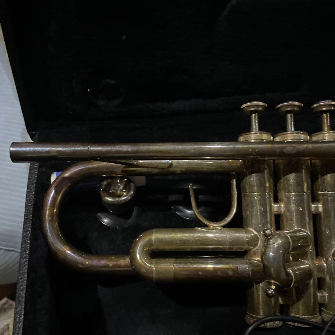 シルバー トランペット ケース付き　消音器付き