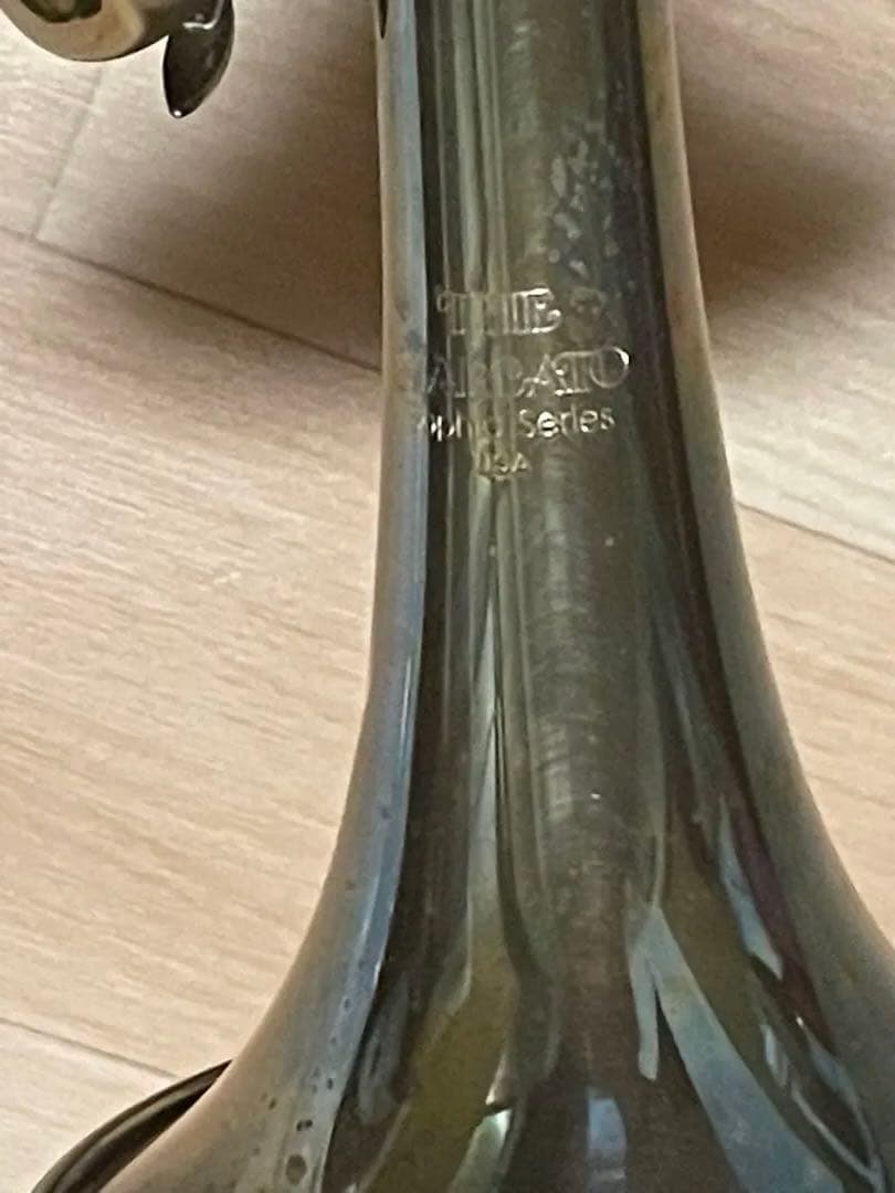 シルバー トランペット ケース付き　消音器付き