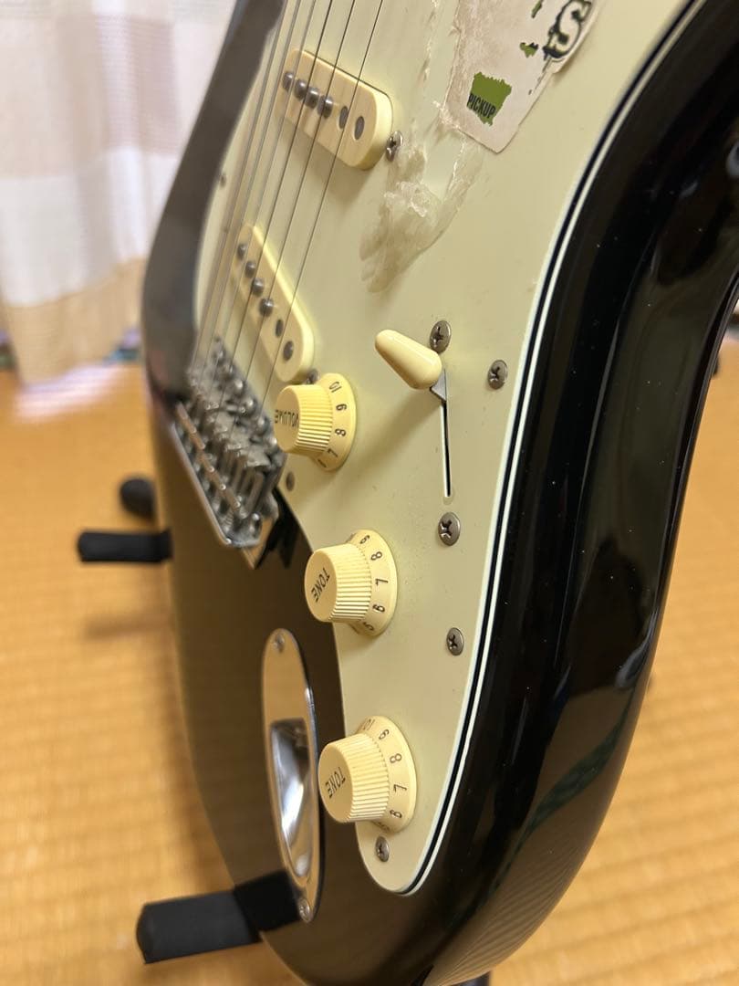 Fender Japanストラトキャスター　黒