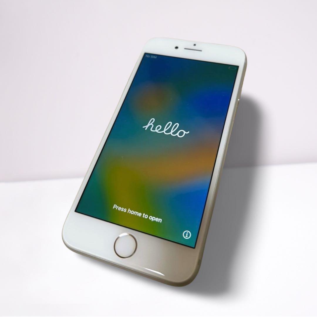iPhone8 64GB シルバー SIMフリー 箱付 バッテリー80%