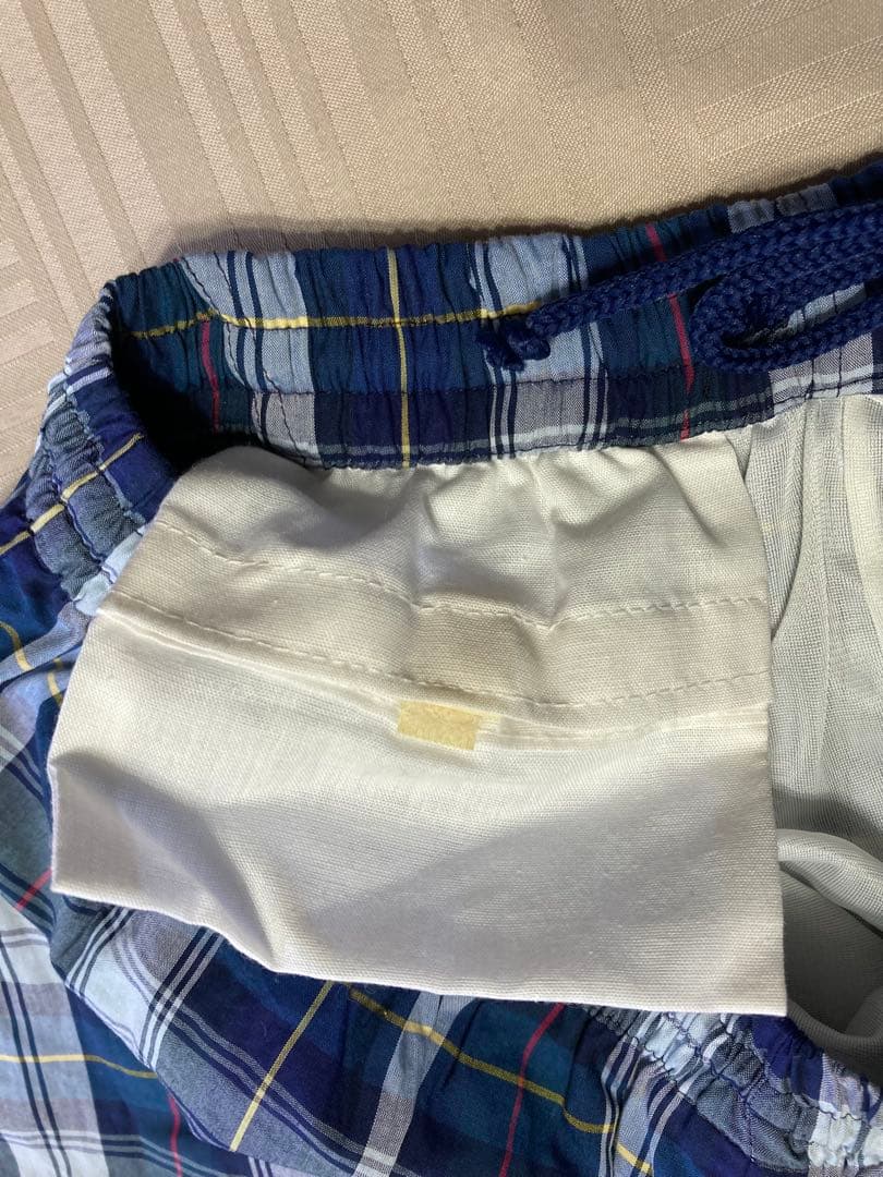 未使用品 GUCCI ネイビー系チェック 水着 ショートパンツ