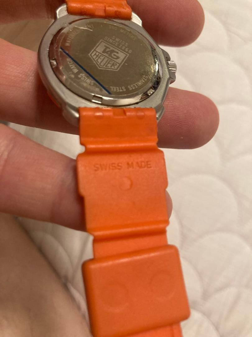 タグホイヤー懐かしいダイバーズウォッチ TAG Heuer オレンジラバーベルト
