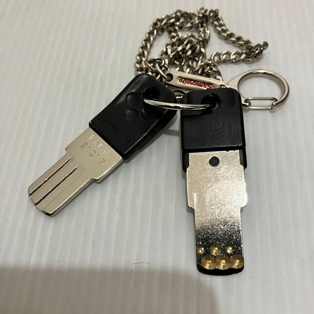 良品　サムソナイト　ピギーバック　スーツケース　105L　シルバー　出張　旅行