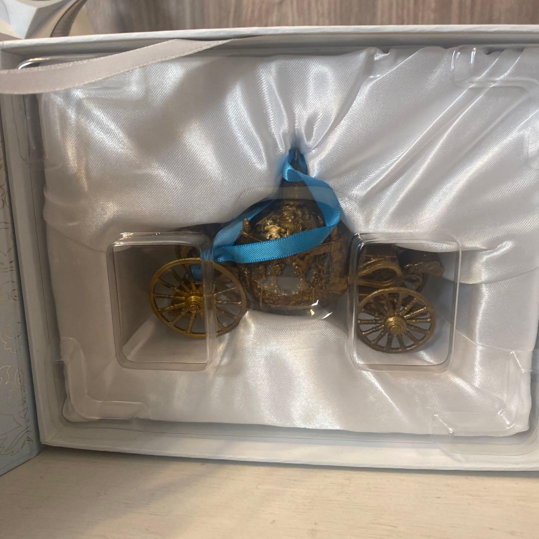 【日本未発売 ★激レア】ディズニー　シンデレラ　オーナメント　ピンバッジ　セット