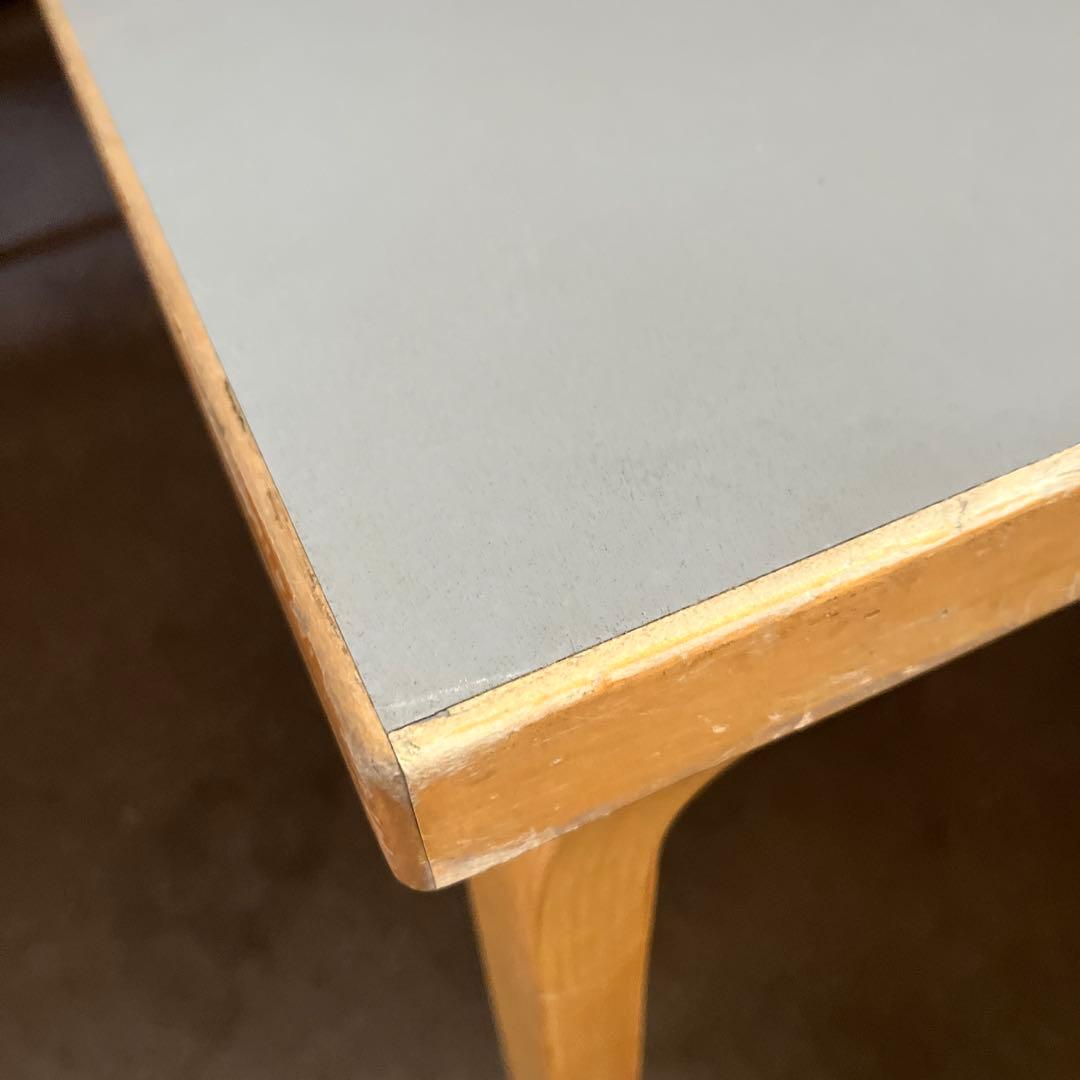 Alvar Aalto. アアルト　テーブル