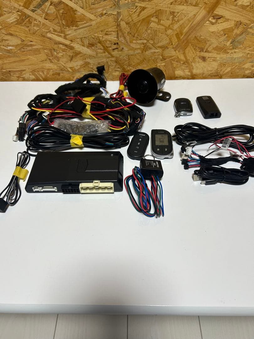 アルファード　30 後期　セキュリティVIPER DS4V CAR LINK