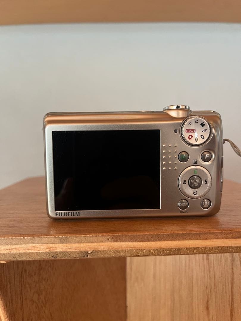 Fujifilm コンパクトデジタルカメラ