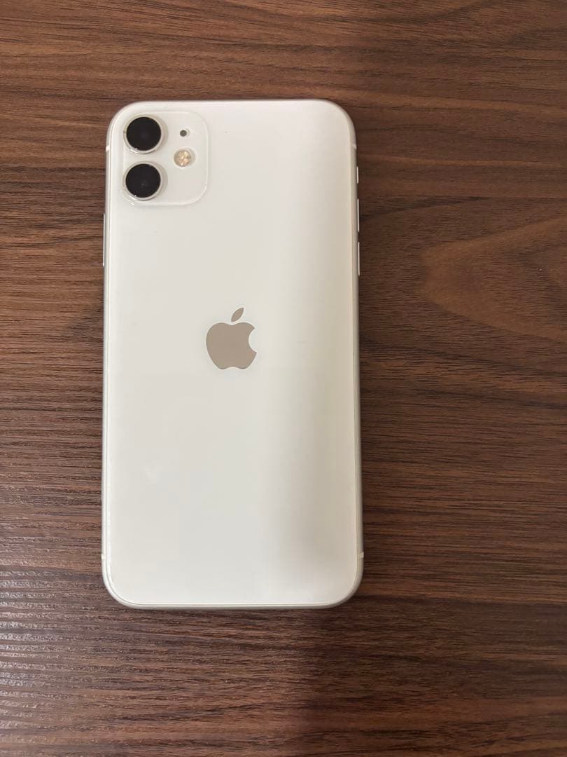 iPhone11 64GBホワイト箱付き