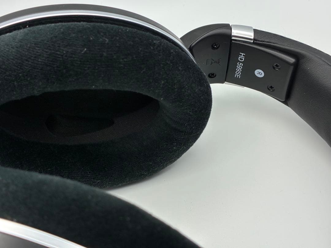 ヘッドホン Sennheiser HD 599 SE