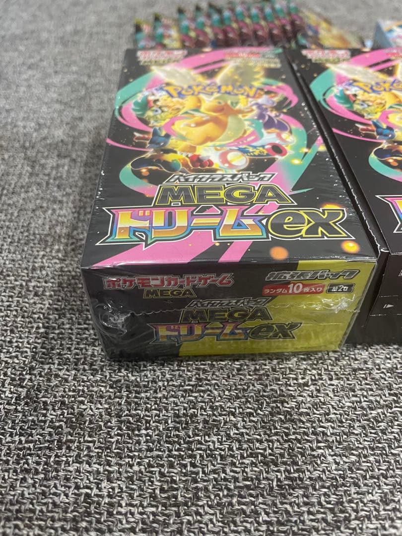 メガドリームシュリ付2箱、無しペリ付1箱、コンビニ購入12P、スタートデッキ1箱