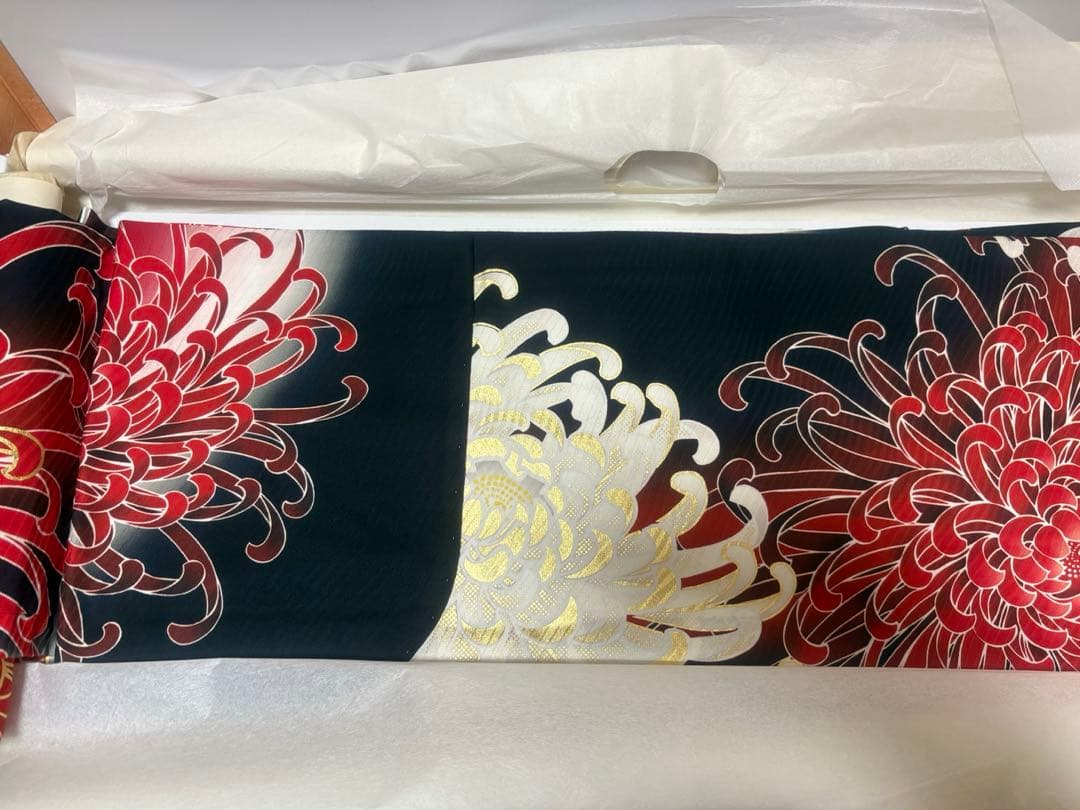 ( ¨̮) 成人式　振袖フルセット新品　彼岸花　個性的　正絹