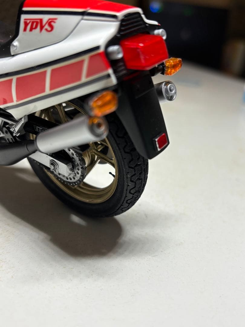 タミヤ 1/12 RZV500Rプラモデル完成品