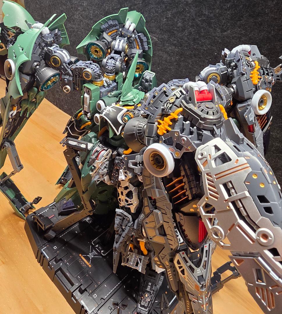 1/100　クシャトリア　海外製　LED　完成品　ドミネーター