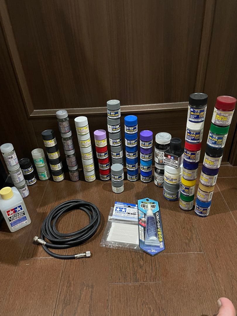 V*❌様 プラモデル用品　塗料
