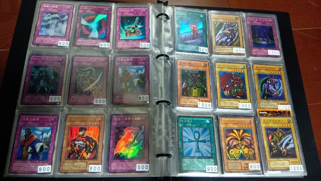 初期版　ブルーアイズホワイトドラゴン3枚＆レアカード＆レリーフセット　限定値下げ