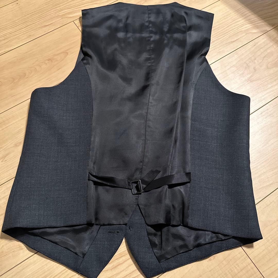 HUGO ダークグレー スーツベスト　サイズ48 BOSS