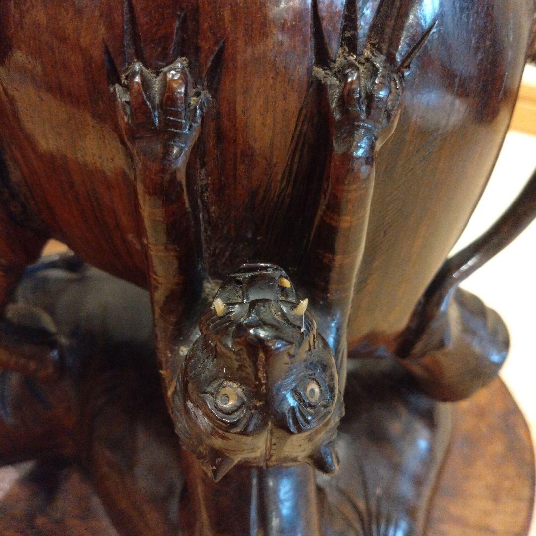 木製彫刻 象と虎のアート