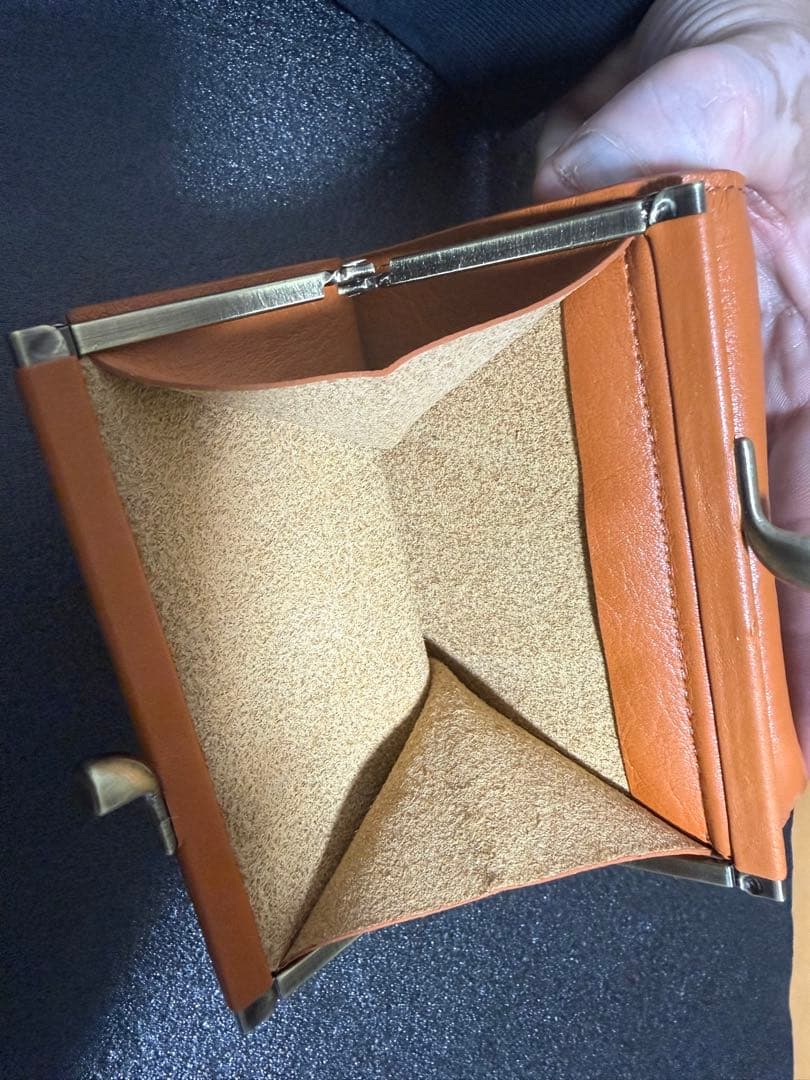 【未使用】イルビゾンテ がま口 二つ折り財布 キャラメル（ヤキヌメ）タグ・袋付