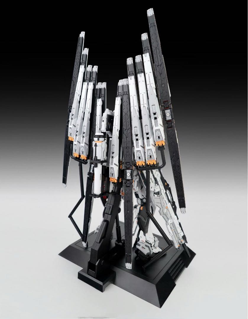 [新品未組立]Farmer's Creation 1/100 νガンダム　海外製