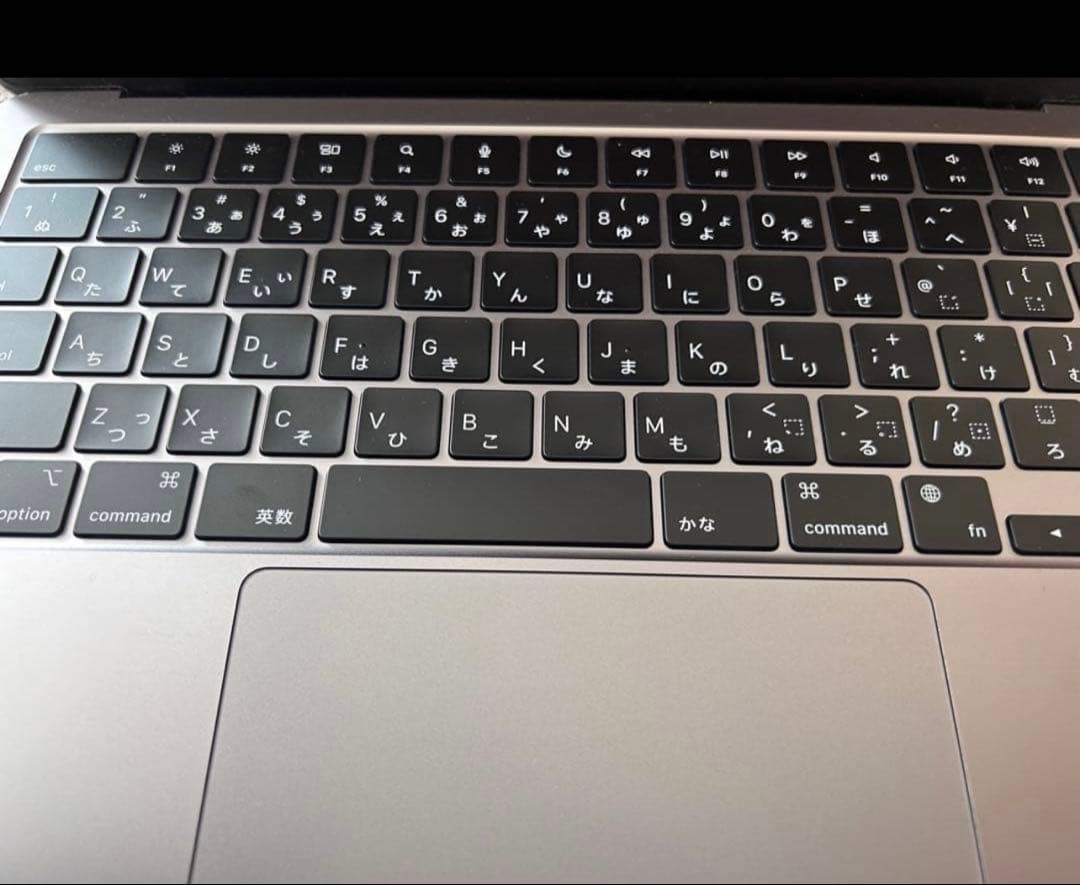 Apple MacBook M2 2022 グレー