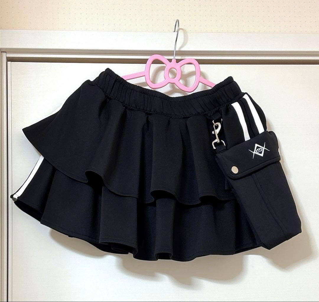 新品紙タグ無♡今期商品REFLEM/レフレム♡ポーチ付きジャージフリルスカート黒