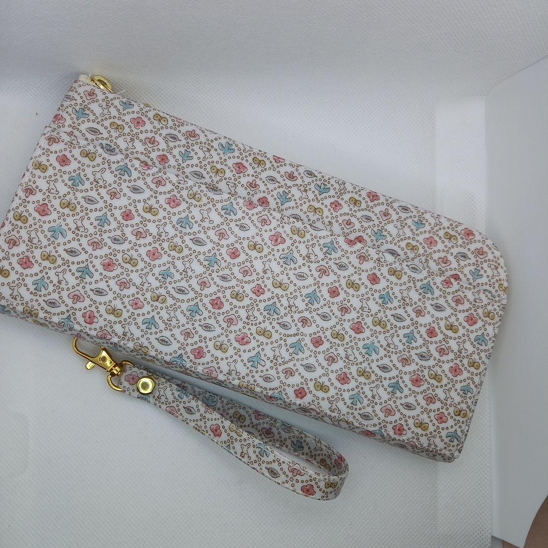 まぁちゃん様　ラウンドファスナー長財布