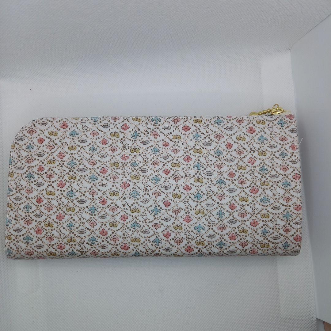 まぁちゃん様　ラウンドファスナー長財布