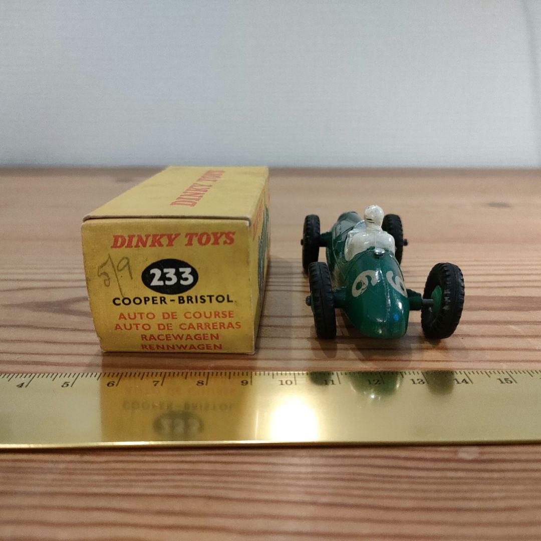 （1863）　DINKY TOYS　イギリス製　233　レーシングカー　クーパー