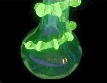 ★G1702★ アンティーク　ウランガラス　乳白ガラス　花瓶